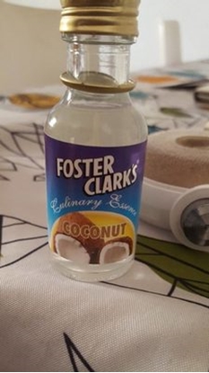 Picture of FOSTER CLARK COCONUT ESSENCE